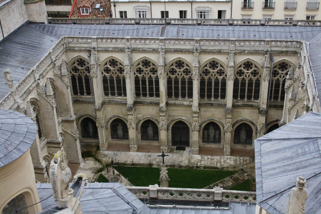 Photo of Burgos Cathedral, cloister seen from north.