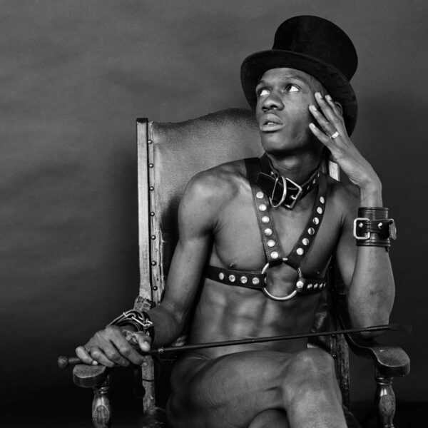 Ajamu, from the series Circus Master. (1997) Black and white photograph, 23 x 23 cm.