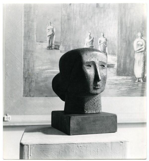 Head of a Woman 1926 LH 36 cast concrete 7.5 x 8 bw print Photo: Roger Mayne
