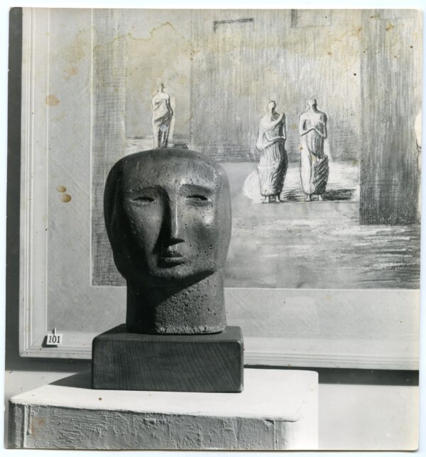 Head of a Woman 1926 LH 36 cast concrete 7.5 x 8 bw print Photo: Roger Mayne.